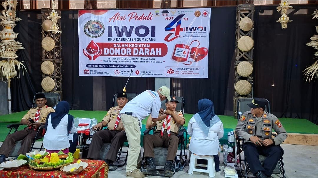 Donor Darah dan Jamran Semarakkan HUT ke-4 IWOI di Geotheater Rancakalong 