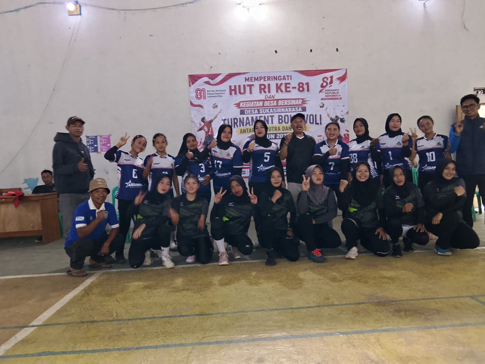 Turnamen Bola Voli Antar RW Desa Sukasirnarasa Semarakkan HUT RI ke-81 