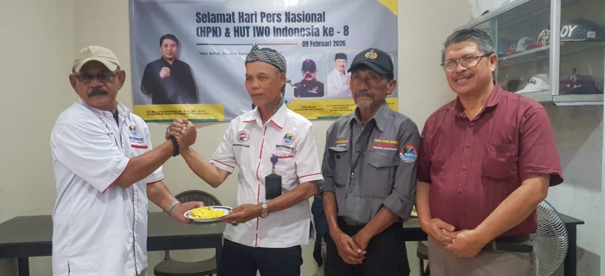 Ucapan Selamat Hari Pers Nasional & HUT ke-8 IWO Indonesia (IWOI)Khusus untuk DPD IWOI Kabupaten Sumedang